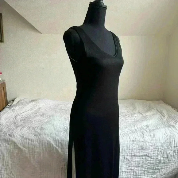 Black satin sleeves formal dress small - Picture 6 of 7